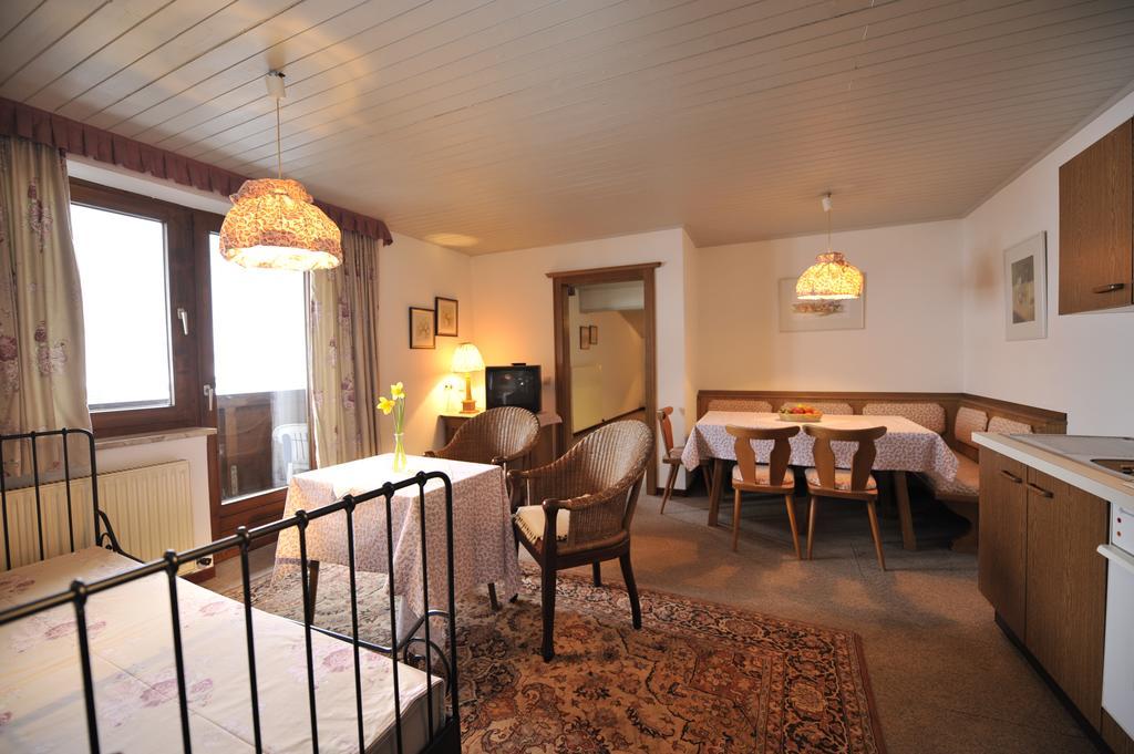 Apparthotel Restaurant Steiners Eben Im Pongau Quarto foto